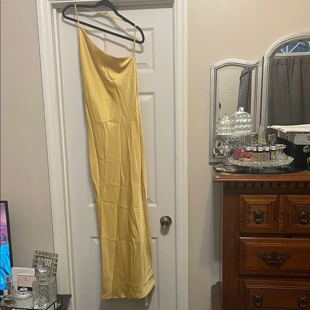 Commense Yellow Slip Dress - Picture 1 of 4